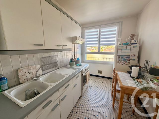 Appartement F4 à louer - 4 pièces - 85.1 m2 - TAVERNY - 95 - ILE-DE-FRANCE - Century 21 La Voie Romaine