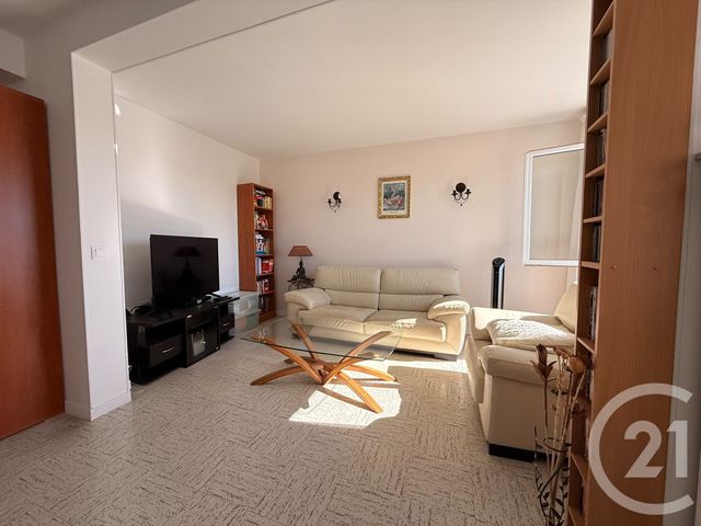 Appartement F4 à louer - 4 pièces - 85.1 m2 - TAVERNY - 95 - ILE-DE-FRANCE - Century 21 La Voie Romaine