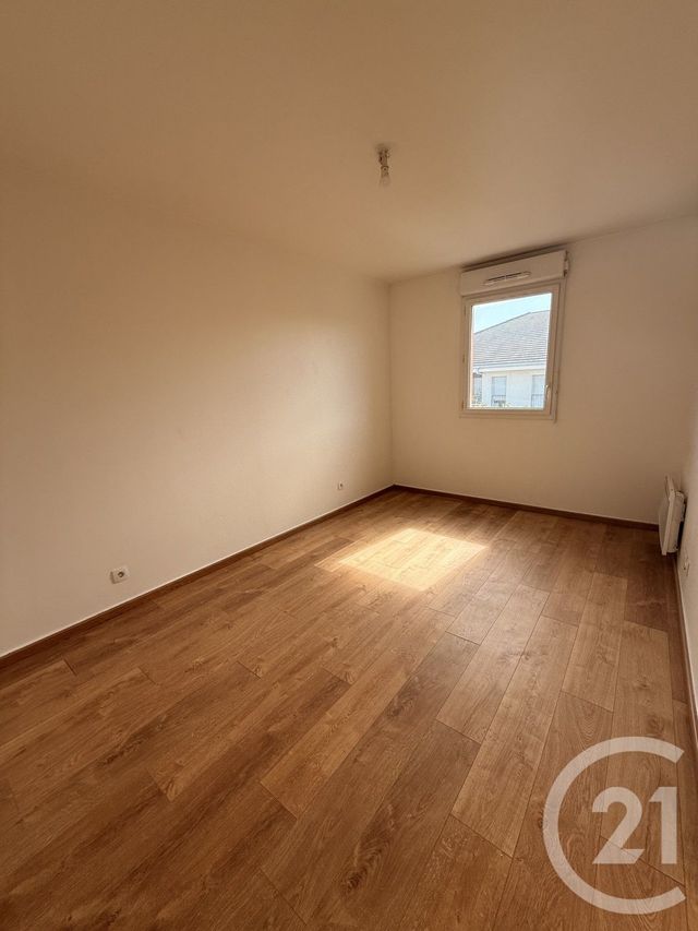 Appartement F2 à louer - 2 pièces - 39.89 m2 - MONTIGNY LES CORMEILLES - 95 - ILE-DE-FRANCE - Century 21 La Voie Romaine