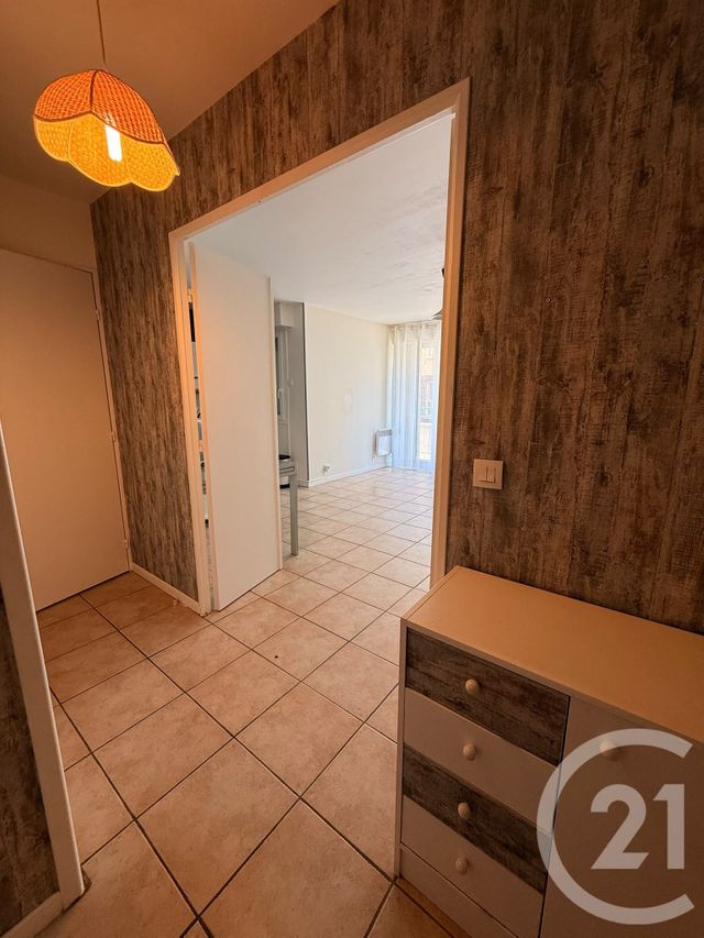 Appartement F1 à louer - 1 pièce - 30.09 m2 - BEAUCHAMP - 95 - ILE-DE-FRANCE - Century 21 La Voie Romaine