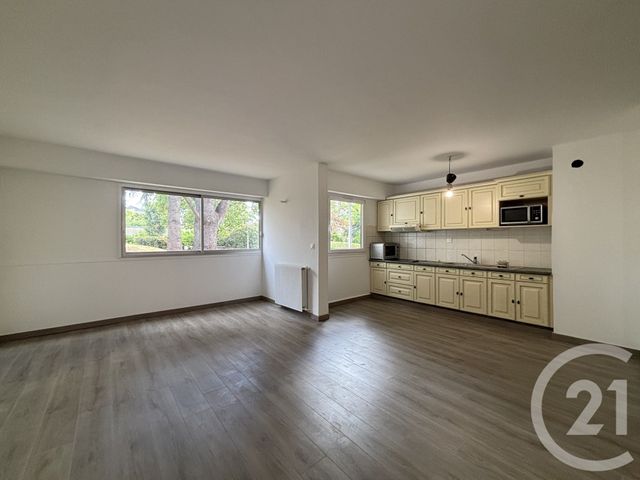 Appartement à vendre BEAUCHAMP