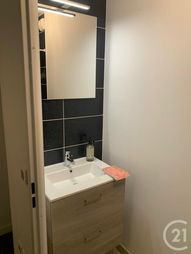 Appartement F4 à vendre - 4 pièces - 69.89 m2 - MONTIGNY LES CORMEILLES - 95 - ILE-DE-FRANCE - Century 21 La Voie Romaine