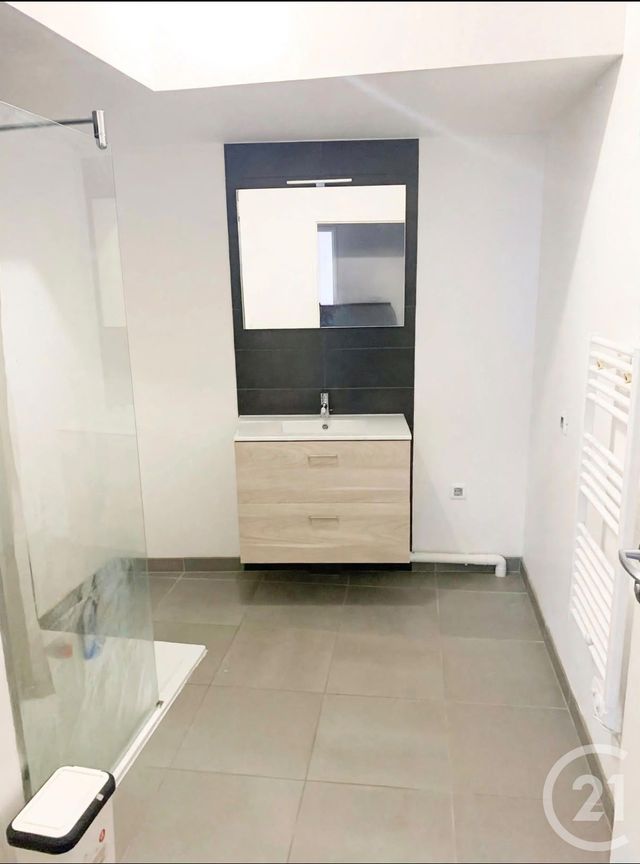 Appartement F4 à vendre - 4 pièces - 69.89 m2 - MONTIGNY LES CORMEILLES - 95 - ILE-DE-FRANCE - Century 21 La Voie Romaine